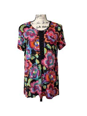 Johnny Was Womens Size M Janie Favorite Top Short Sleeve Henley Tee Floral